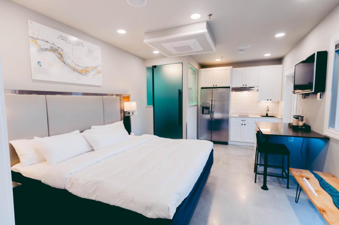 River Sirens Hotel-Contactless Check In Hotel Washington エクステリア 写真